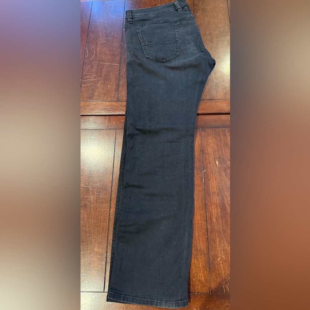 Diesel Industry Viker Men’s Dark Wash Stretch Jeans – Size 38x32